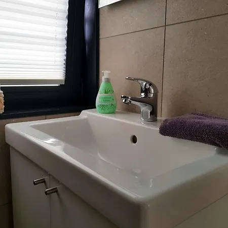 Hausboot Marama - Lp10 * بيناموندا